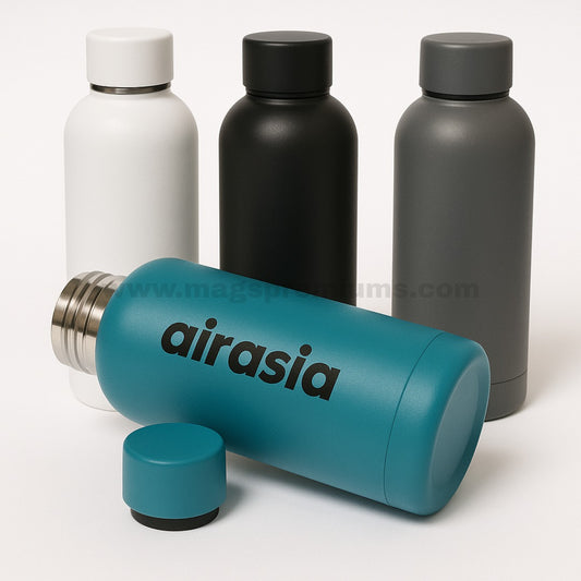 Set of insulated bottles