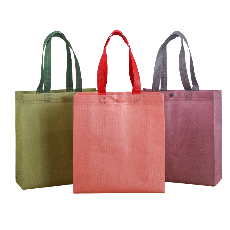 Trendy Women’s Clothing Store Tote Bags