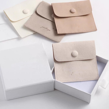 luxury-velvet-jewelry-pouch-flap