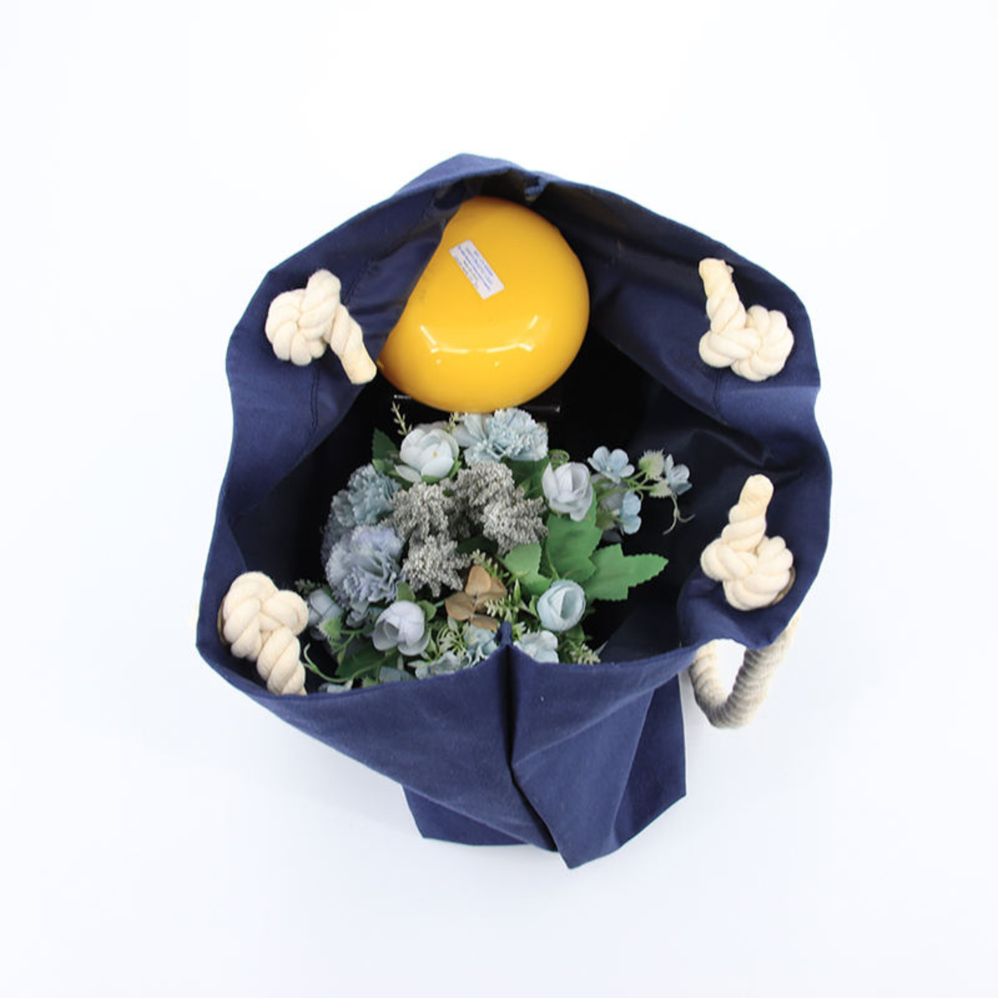 reusable-fabric-tote-with-rope-handles